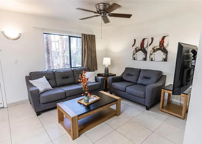 103 Fully Furnished 1br Suite-prime Location *