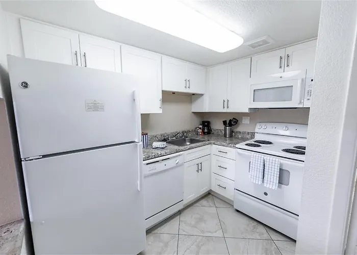 103 Fully Furnished 1br Suite-prime Location * Scottsdale